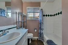 5 BED 2 BATH HOME-SOUTH SIDE-FURNISHED, ALL INCLUDED - Photo 14