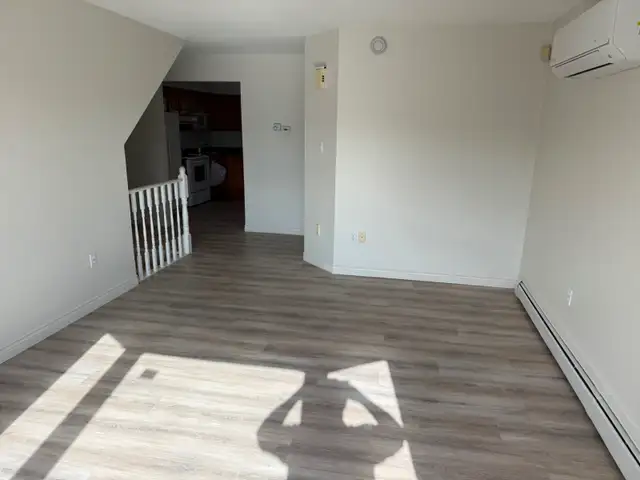 House For Sale 16 Albany Terrace Cole Harbour 'Move in Ready' - Photo 3