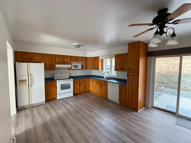 House For Sale 16 Albany Terrace Cole Harbour 'Move in Ready' - Photo 7