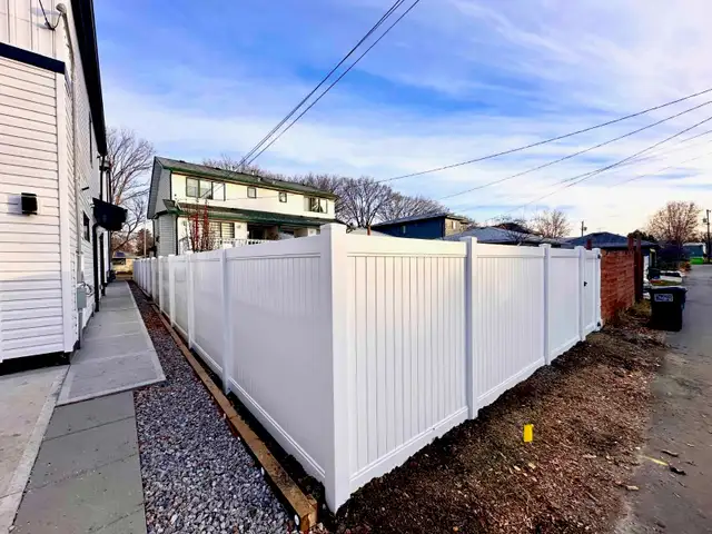 Premium Vinyl Fence - Photo 5