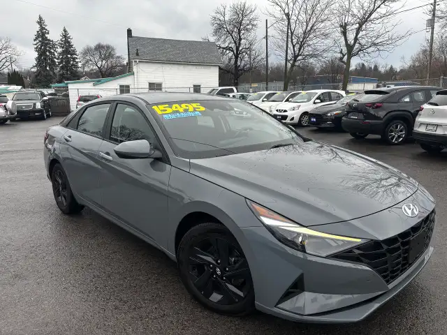 2022 Hyundai Elantra Preferred, Push Button Start, Lane Departur