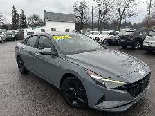 2022 Hyundai Elantra Preferred, Push Button Start, Lane Departur