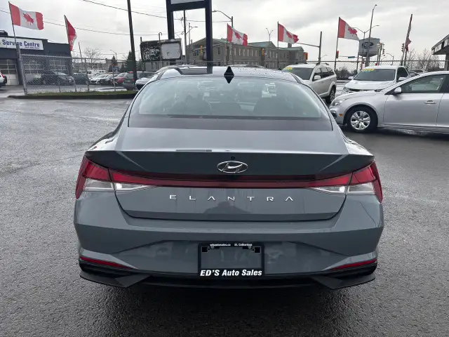 2022 Hyundai Elantra Preferred, Push Button Start, Lane Departur - Photo 6
