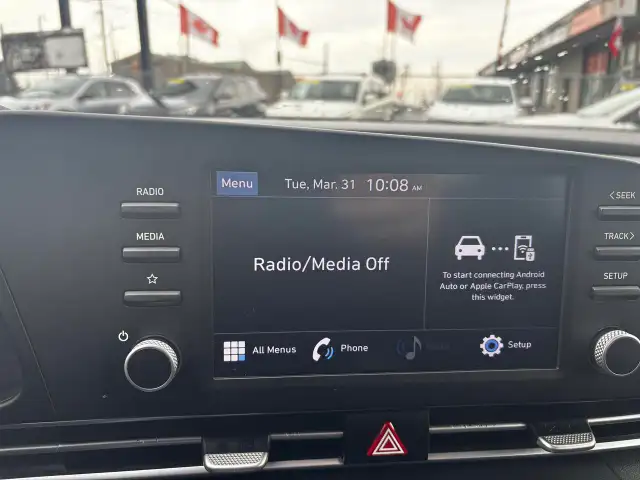 2022 Hyundai Elantra Preferred, Push Button Start, Lane Departur - Photo 16