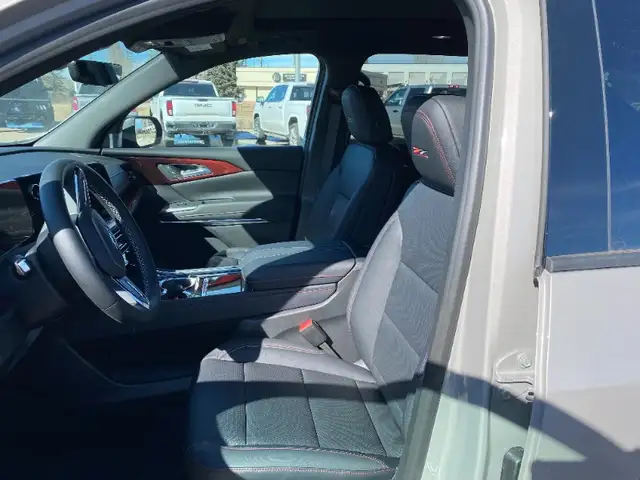 2026 Chevrolet Traverse Z71 Leather|Heated Seats|Sunroof - Photo 10