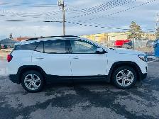 2020 GMC Terrain SLE AWD, 2.0L, Remote Starter, Motion Seats, Ba - Photo 4