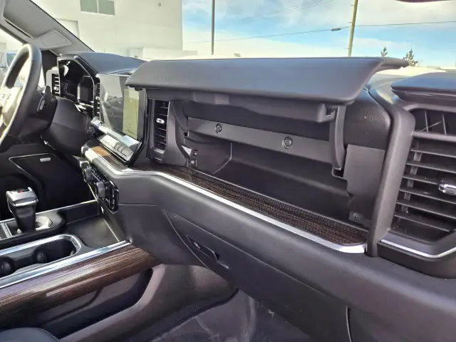2025 Chevrolet Silverado 1500 LT Trail Boss NO ACCIDENTSL... - Photo 21