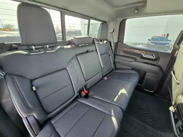 2025 Chevrolet Silverado 1500 LT Trail Boss NO ACCIDENTSL... - Photo 28