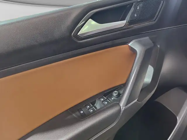 2018 Volkswagen Tiguan COMFORTLINE - Photo 11