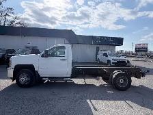 2017 Chevrolet Silverado 3500HD - Photo 3