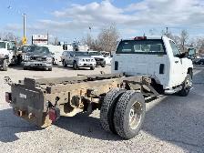 2017 Chevrolet Silverado 3500HD - Photo 6