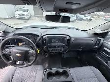 2017 Chevrolet Silverado 3500HD - Photo 11