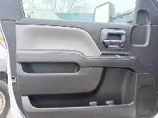 2017 Chevrolet Silverado 3500HD - Photo 18