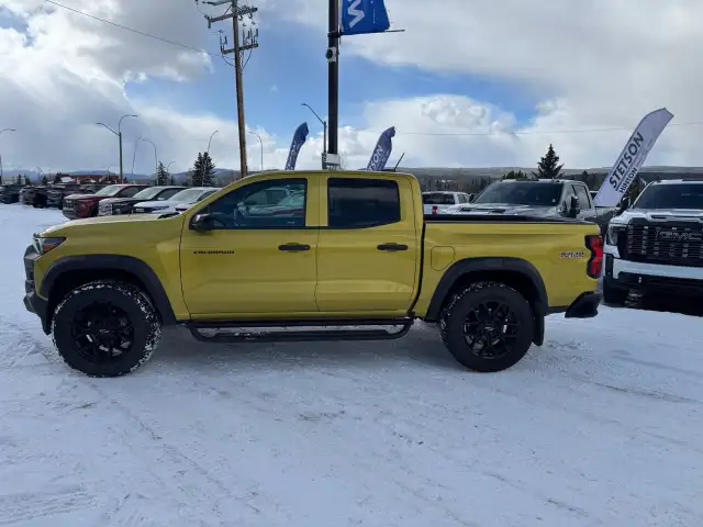 2024 Chevrolet Colorado - Photo 9