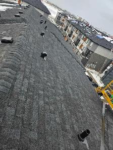 Roofer/sider available - Photo 5