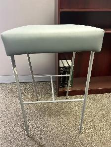 Global 33' High Bar Stool-Excellent Condition-Call us now! - Photo 4
