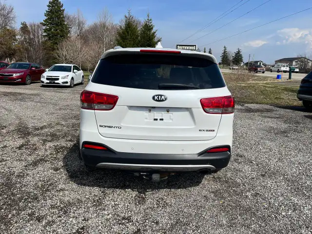 2017 Kia Sorento EX Turbo - Photo 3