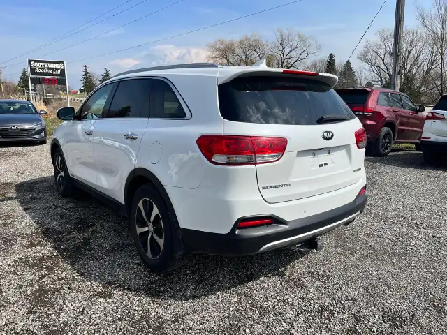 2017 Kia Sorento EX Turbo - Photo 4