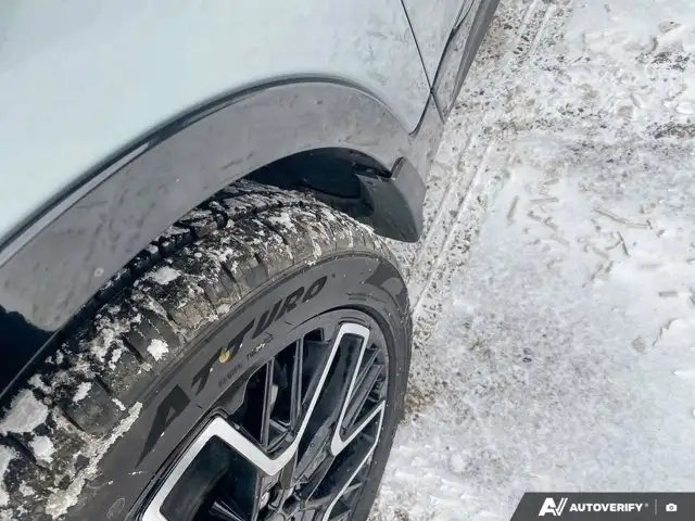 2024 Chevrolet Blazer RS | AWD | Sunroof | Heated Vented - Photo 11