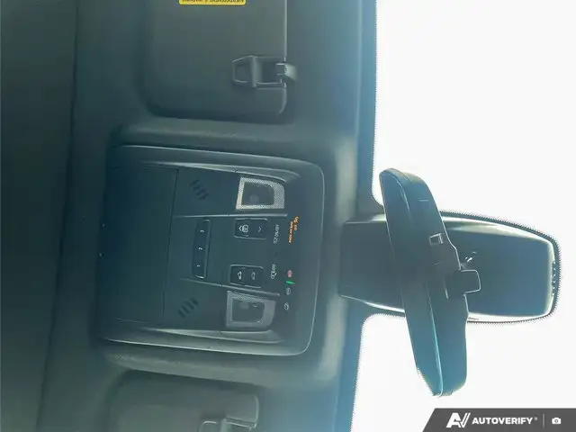2024 Chevrolet Blazer RS | AWD | Sunroof | Heated Vented - Photo 25
