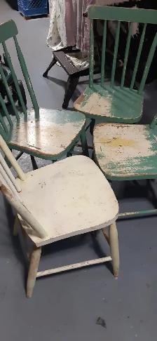 4 vintage bass river chairs