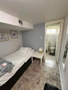 Furnished Room Available for Rent in Scarborough For April