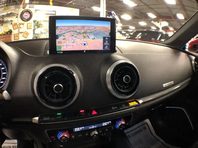 2018 Audi A3 E-TRON THECHNIK LEATHER PANO/ROOF NAV CAMERA - Photo 26