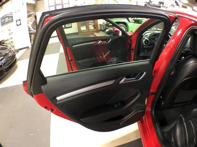 2018 Audi A3 E-TRON THECHNIK LEATHER PANO/ROOF NAV CAMERA - Photo 30