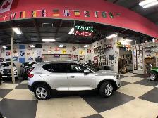 2019 Volvo XC40 MOMENTUM T5 AWD LEATHER PAN/ROOF B/SPOT CARPLAY - Photo 8