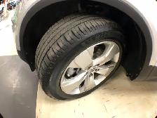 2019 Volvo XC40 MOMENTUM T5 AWD LEATHER PAN/ROOF B/SPOT CARPLAY - Photo 11