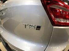 2019 Volvo XC40 MOMENTUM T5 AWD LEATHER PAN/ROOF B/SPOT CARPLAY - Photo 12