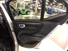 2019 Volvo XC40 MOMENTUM T5 AWD LEATHER PAN/ROOF B/SPOT CARPLAY - Photo 29