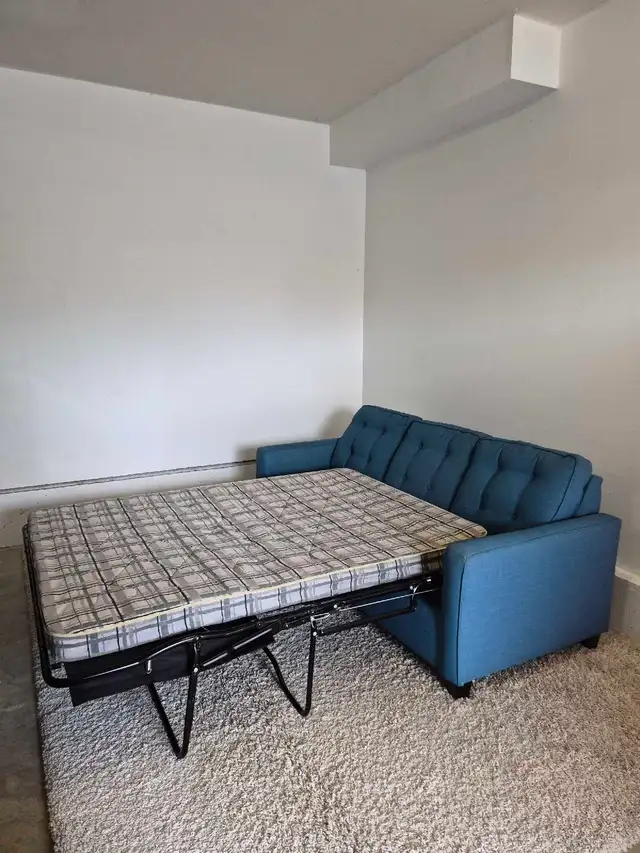 FREE DELIVERY Beautiful Blue 3 Seater Pullout Sofabed Sofa/Couch - Photo 8