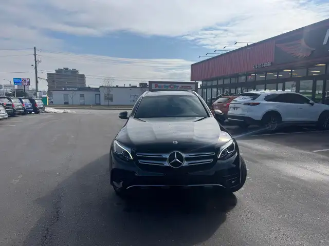 2019 Mercedes-Benz GLC-Class 300 AMG PKG 4MATIC LEATHER PAN/ROOF - Photo 2