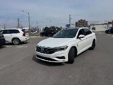 2019 Volkswagen Jetta EXECLINE LEATHER PAN/ROOF A/CARPLAY B/SPOT