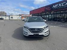 2018 Hyundai Tucson SE AWD LEATHER PANO/ROOF NAV B/SPOT BACKUP C - Photo 2