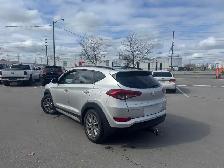 2018 Hyundai Tucson SE AWD LEATHER PANO/ROOF NAV B/SPOT BACKUP C - Photo 5