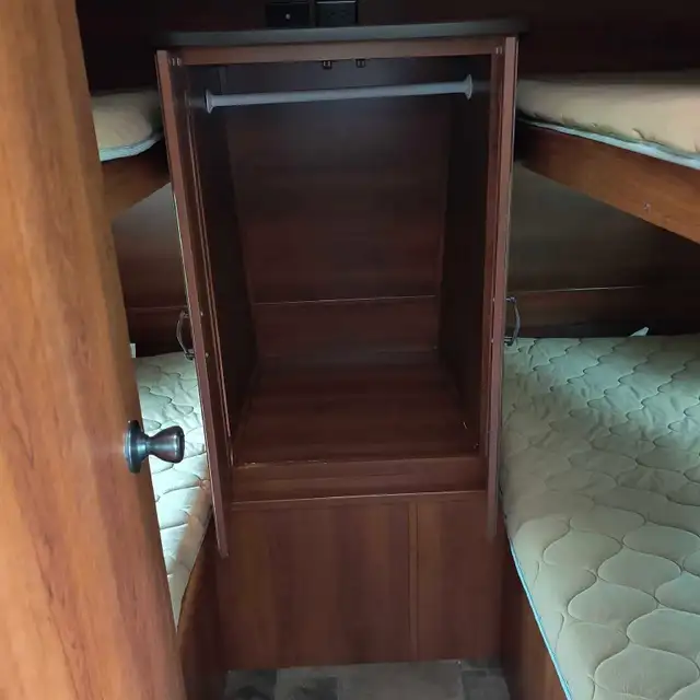 Travel Trailer - Photo 7