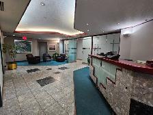 $750/mo – Single Office Spaces for Rent – Humber Bay W, Toronto - Photo 2