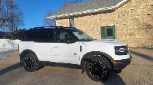 2024 Ford Bronco Outer Banks (Freshly Safetied, 52,500kms)