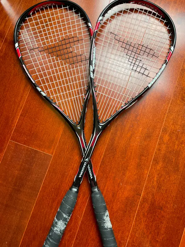 Diadora graphite composite surge SQUASH  4.0 racket' -WITH CASE - Photo 2