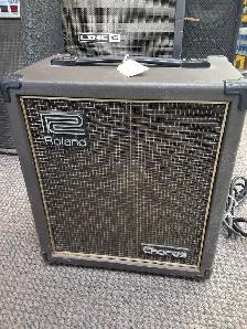 Roland Cube-60   Chorus Guitar Amp