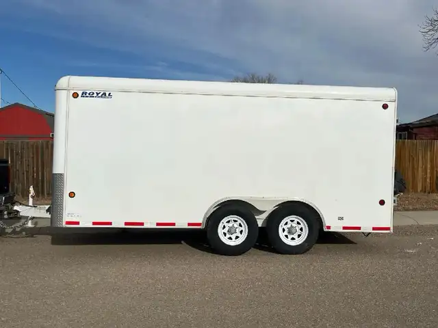 2006 Royal cargo 8x16 enclosed trailer - Photo 3