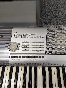 Yamaha PSR-295 61 Key Keyboard - Photo 3