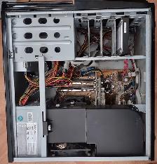 Old Memory Express PC (won't power up). - Photo 3