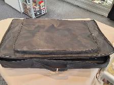 Large Pedal Board w/carrying case & 2 multi power adapters - Photo 2