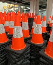 Safety Traffic Cones – Bright PVC, Stackable & Weather-Resistant - Photo 2