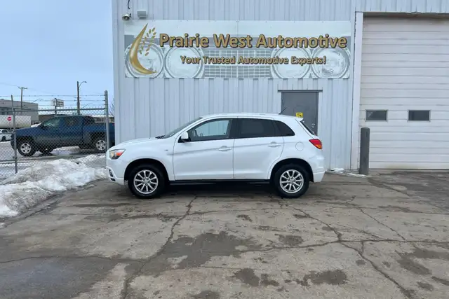 2012 Mitsubishi RVR AWD 4dr CVT SE - Photo 8