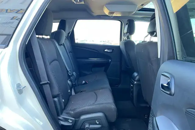 2018 Dodge Journey SXT AWD - Photo 10