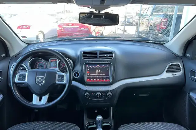 2018 Dodge Journey SXT AWD - Photo 15